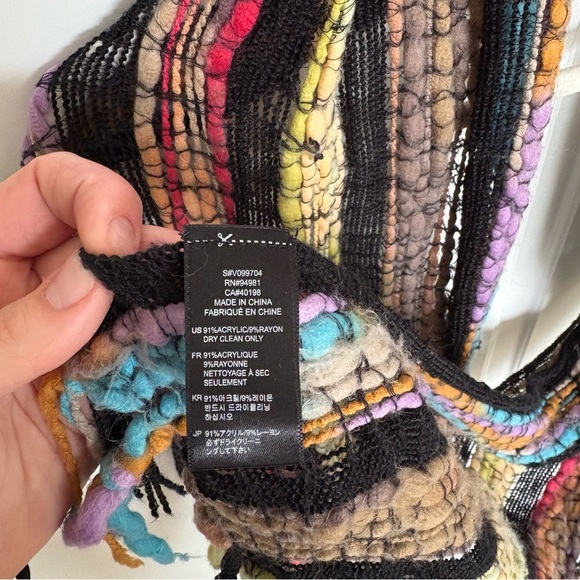 Colorful Striped Knit Scarf - Picture 3 of 5